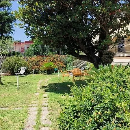 아파트 I Giardini Di Plinio - Elegante E Luminoso. *