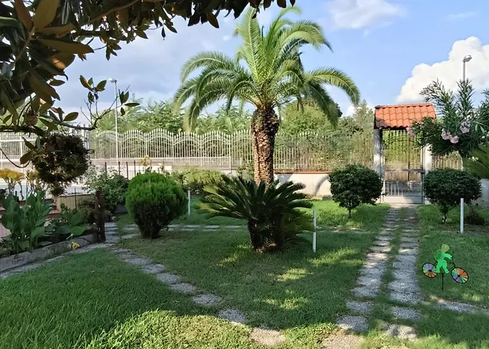 I Giardini Di Plinio - Elegante E Luminoso. Apartamento