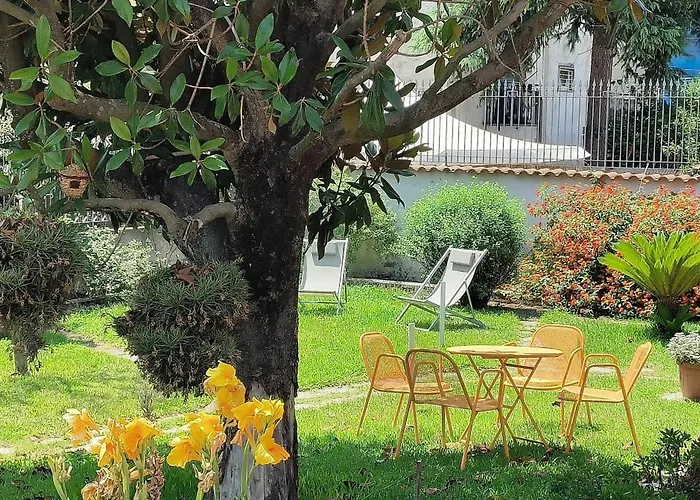 I Giardini Di Plinio - Elegante E Luminoso. Apartamento