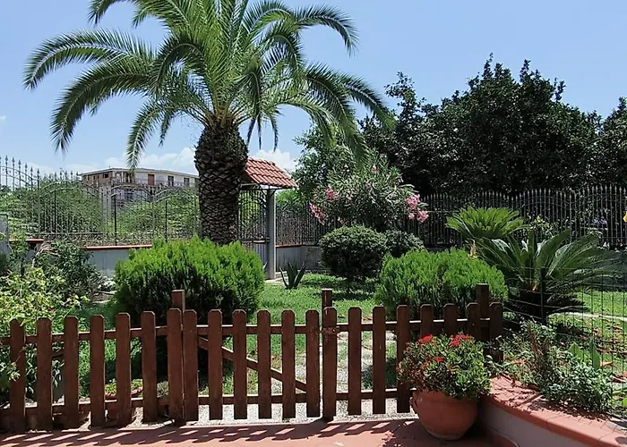 I Giardini Di Plinio - Elegante E Luminoso. Apartamento Boscoreale