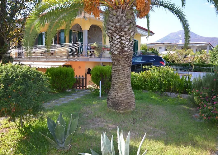 Apartamento I Giardini Di Plinio - Elegante E Luminoso.