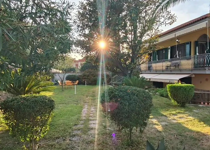 I Giardini Di Plinio - Elegante E Luminoso.